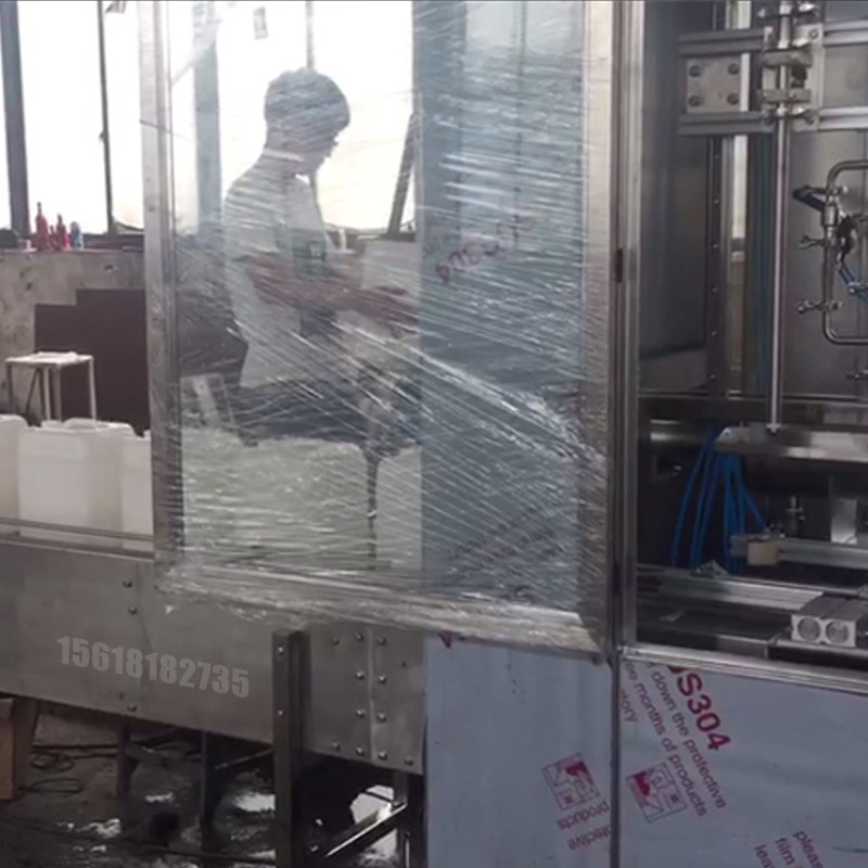 液體灌裝機,稱(chēng)重灌裝機,定量灌裝機 液體灌裝機,稱(chēng)重灌裝機,定量灌裝機