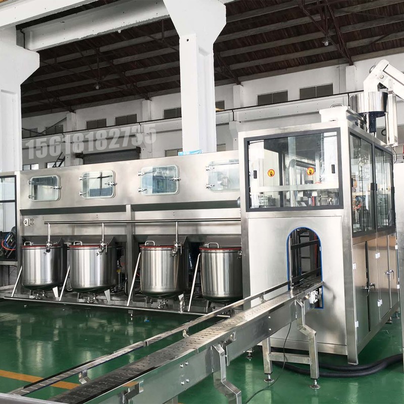 液體灌裝機,稱(chēng)重灌裝機,定量灌裝機 液體灌裝機,稱(chēng)重灌裝機,定量灌裝機