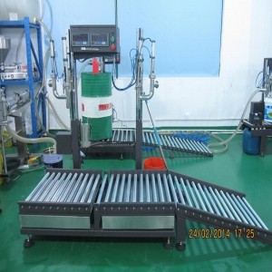 定量稱(chēng)重灌裝機 全自動(dòng)高速壓噴嘴灌裝機